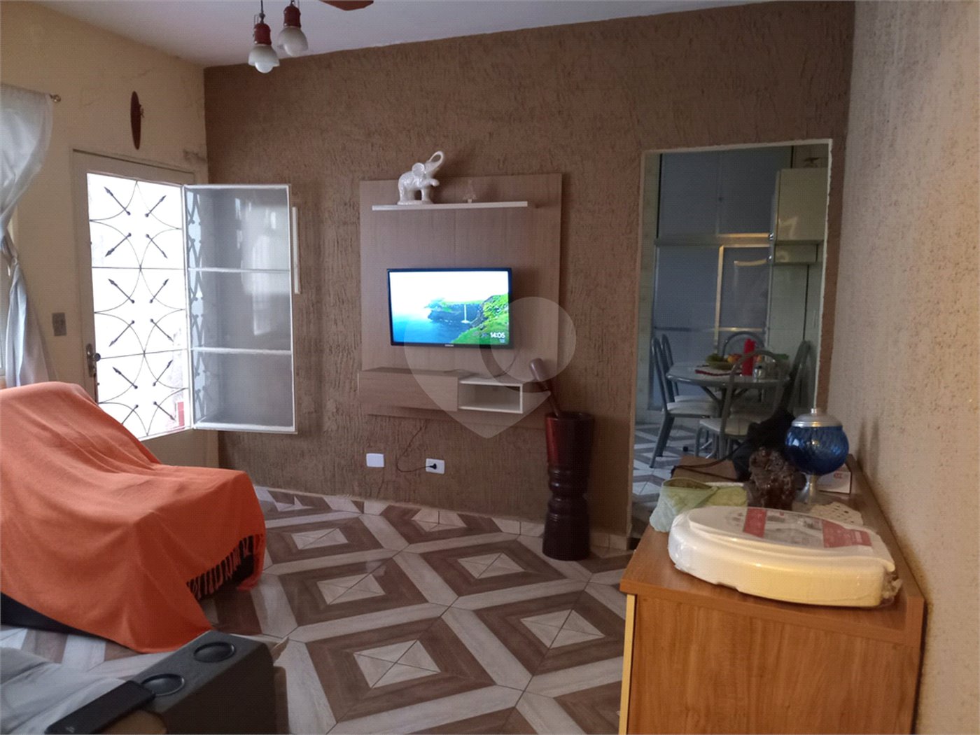 Sobrado à venda com 2 quartos, sendo 1 suíte, em Chora Menino, São Paulo, SP