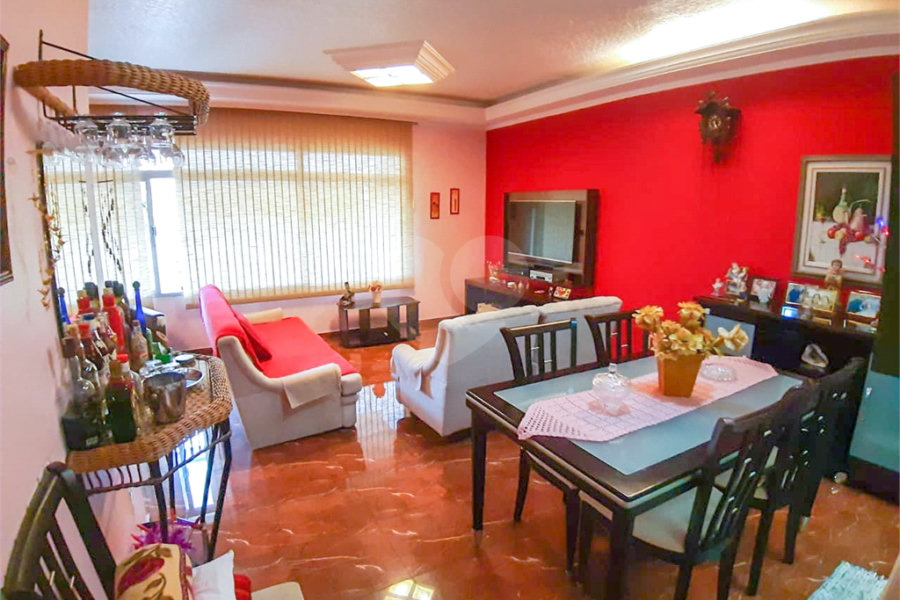 Casa Térrea à venda com 3 suítes em Mandaqui, São Paulo, SP
