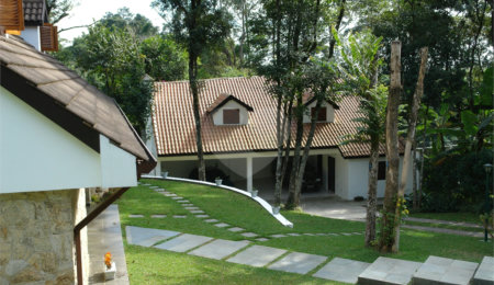 Casa à venda com 3 suítes no condomínio Jardim da Montanha I, Mairiporã - SP