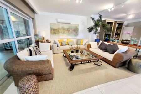 Apartamento Residencial à venda, Gonzaga, Santos - AP1684.