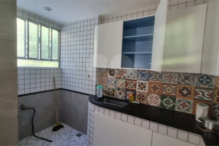 Casa de Vila à venda com 3 quartos, sendo 2 suítes,  em Tijuca, Rio de Janeiro, RJ