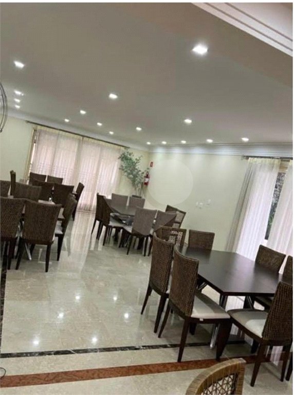 Apartamento à venda com 4 quartos, sendo 3 suítes,  em Vila Gomes Cardim, São Paulo, SP