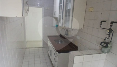 Apartamento à venda com 2 quartos em Ferreira, São Paulo, SP