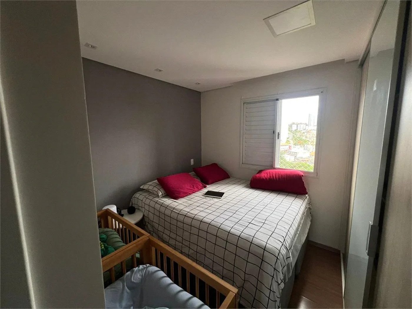 Apartamento à venda com 3 quartos, sendo 1 suíte,  em Super Quadra Morumbi, São Paulo, SP