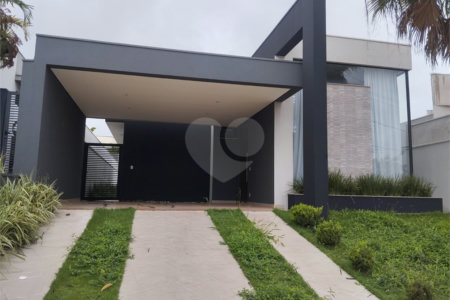 Casa à venda com 3 suítes em Condomínio Buona Vita, Araraquara, SP