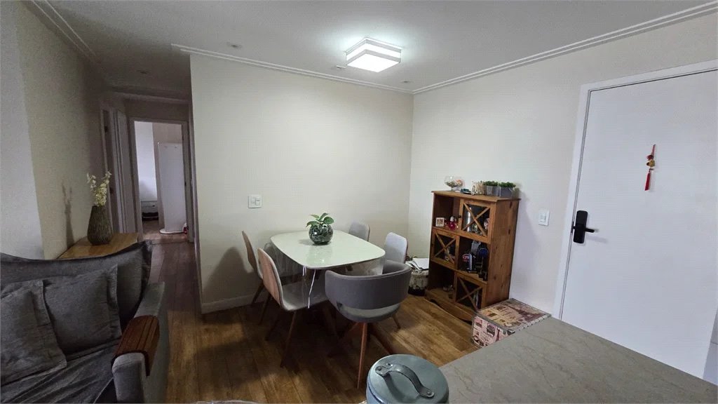 Apartamento à venda com 2 quartos em Jardim Esmeralda, São Paulo, SP