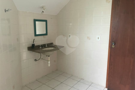 Casa à venda com 3 quartos, sendo 2 suítes,  no condomínio São Joaquim, Vinhedo - SP