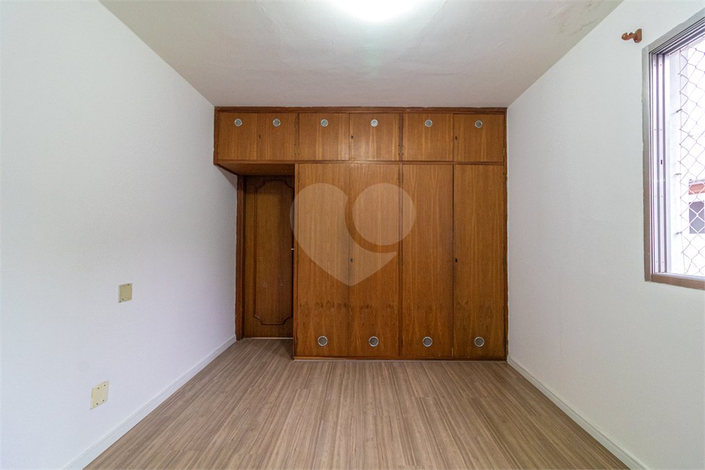 Casa à venda com 4 quartos, sendo 2 suítes, em Ipiranga, São Paulo, SP