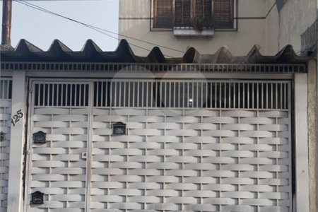 Sobrado à venda com 2 quartos em Jardim Monte Alegre, São Paulo, SP