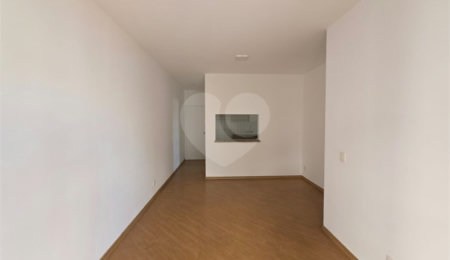 Apartamento para alugar com 4 quartos, sendo 1 suíte,  em Santana, São Paulo, SP