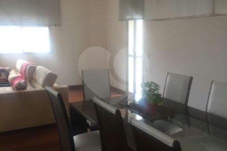 Apartamento à venda com 3 suítes em Jardim Londrina, São Paulo, SP
