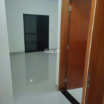 Casa térrea à venda com 3 quartos, sendo 1 suíte, em Loteamento Parque Residencial Serras de Atibaia II, Atibaia - SP
