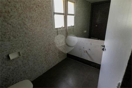 Apartamento à venda com 3 quartos, sendo 2 suítes, em Vila Andrade, São Paulo, SP