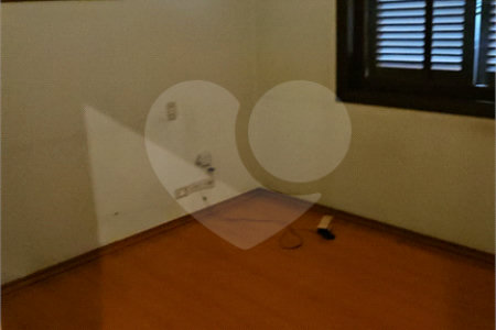 Sobrado à venda com 3 quartos, sendo 1 suíte, em Cidade Monções, São Paulo, SP