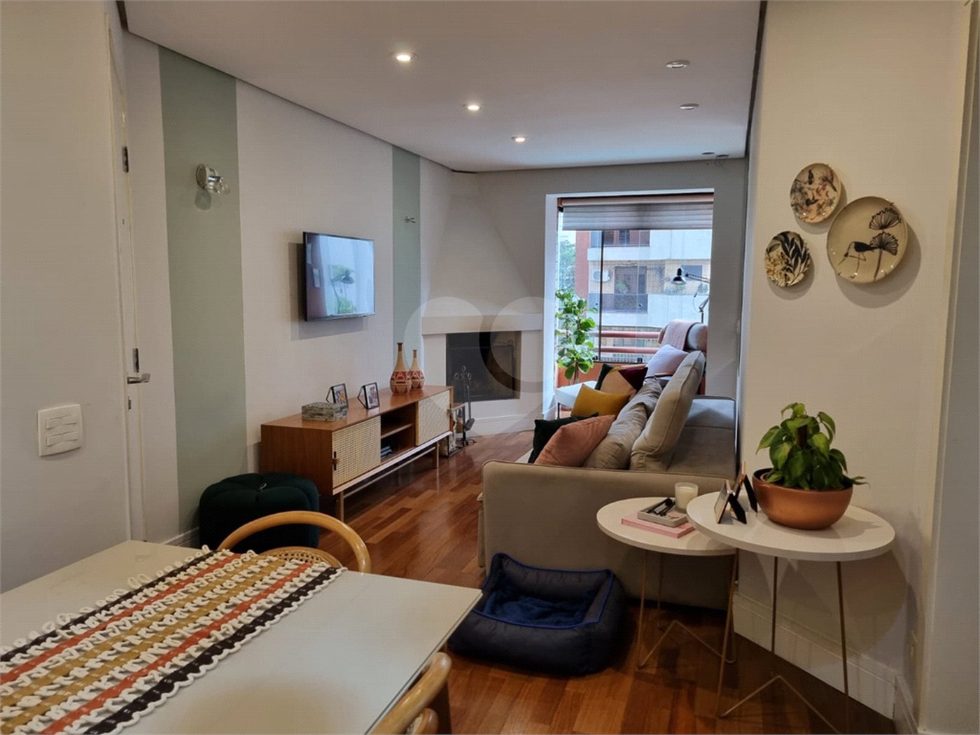 Apartamento à venda com 3 quartos, sendo 1 suíte, em Vila Olímpia, São Paulo, SP