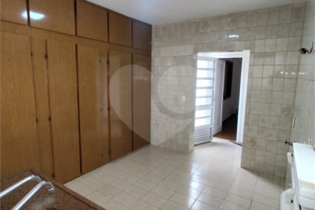 Casa Térrea à venda com 3 quartos em Chácara Califórnia, São Paulo, SP