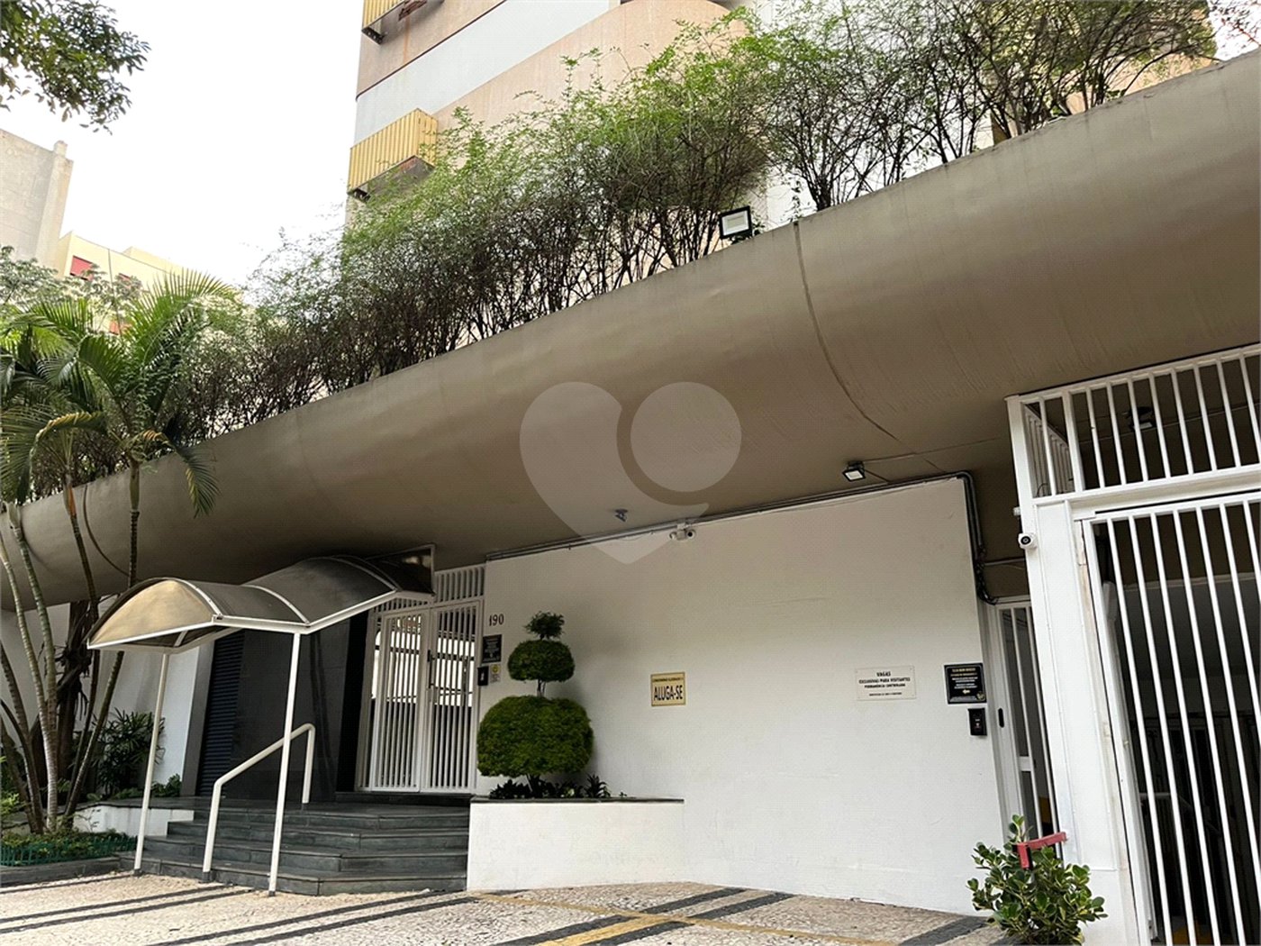 Apartamento à venda com 2 quartos, sendo 1 suíte,  em Consolação, São Paulo, SP