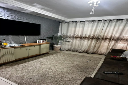 Sobrado à venda com 3 quartos, sendo 1 suíte, em Jardim Camila, Sorocaba, SP