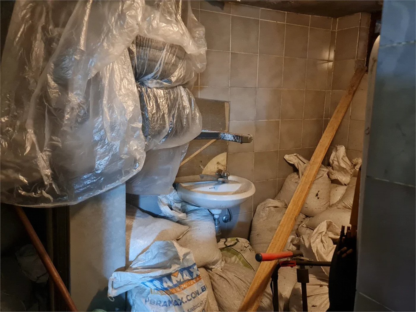 Casa à venda com 3 quartos em Jardim Bonfiglioli, São Paulo, SP