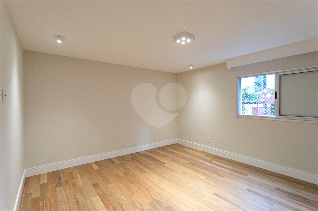 Apartamento à venda com 4 quartos, sendo 2 suítes,  em Bela Vista, São Paulo, SP