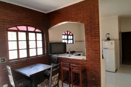 Casa à venda com 2 quartos, sendo 1 suíte, em Jardim Marabá, Mongaguá, SP