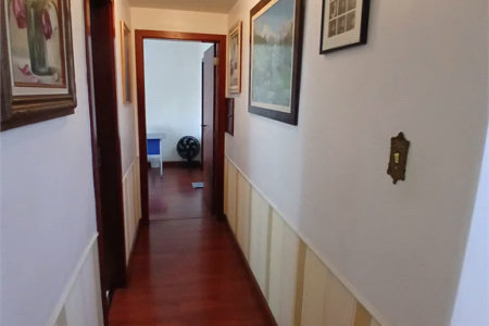 Sobrado à venda com 4 quartos, sendo 2 suítes,  em Jardim Leonor, São Paulo, SP