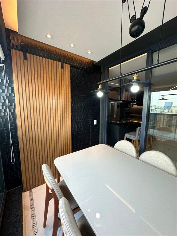 Apartamento à venda com 3 suítes em Jardim das Acácias, São Paulo, SP