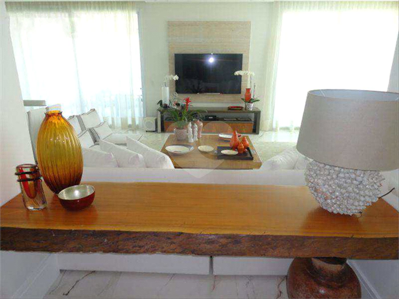 Apartamento à venda com 3 suítes em Jardim Virgínia, Guarujá, SP