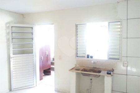 Casa à venda com 4 quartos, sendo 3 suítes, em Jardim Alvinópolis, Atibaia, SP