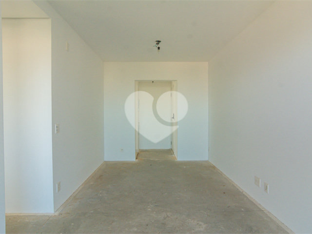 Apartamento para alugar com 2 quartos, sendo 1 suíte,  em Vila Madalena, São Paulo, SP