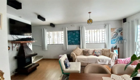 Sobrado à venda com 3 quartos, sendo 1 suíte,  em Vila Gomes, São Paulo, SP