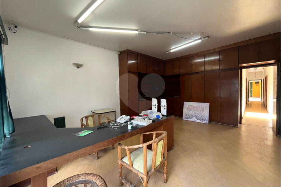 Sobrado à venda com 4 quartos, sendo 1 suíte, em Vila Guilherme, São Paulo, SP