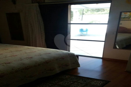 Casa à venda com 3 quartos, sendo 1 suíte,  no condomínio Alameda do Eucaliptos, São Paulo - SP