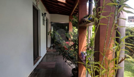 Sobrado à venda ou para alugar com 5 quartos, sendo 3 suítes,  em Jardim Marajoara, São Paulo, SP