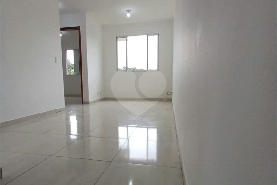 Apartamento à venda com 2 quartos em Tremembé, São Paulo, SP