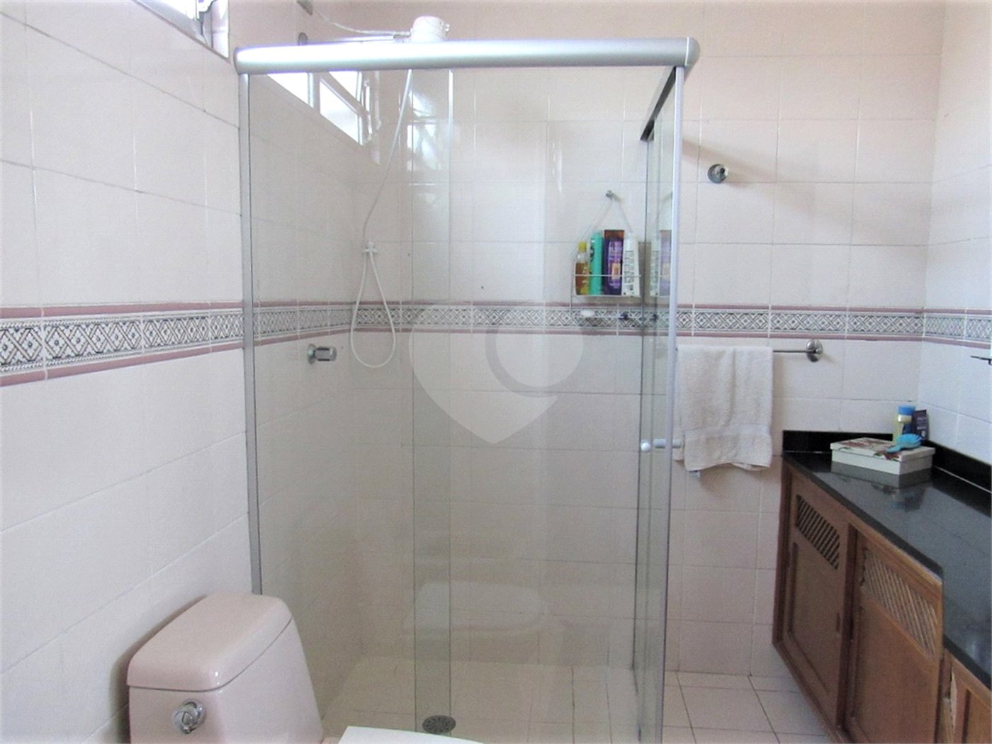 Sobrado à venda com 3 quartos, sendo 1 suíte, em Vila Mascote, São Paulo, SP