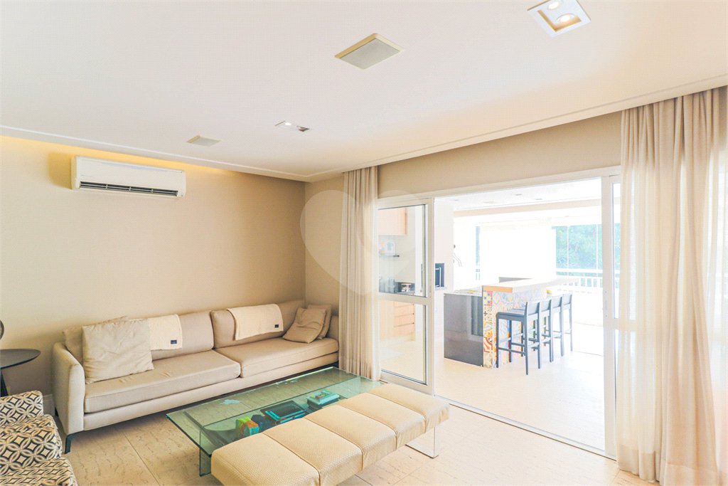 Apartamento à venda com 3 suítes em Brooklin, São Paulo, SP