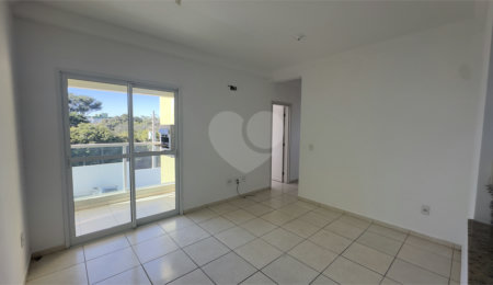 Apartamento para alugar com 3 quartos, sendo 1 suíte,  em Jardim Sevilha, Indaiatuba, SP