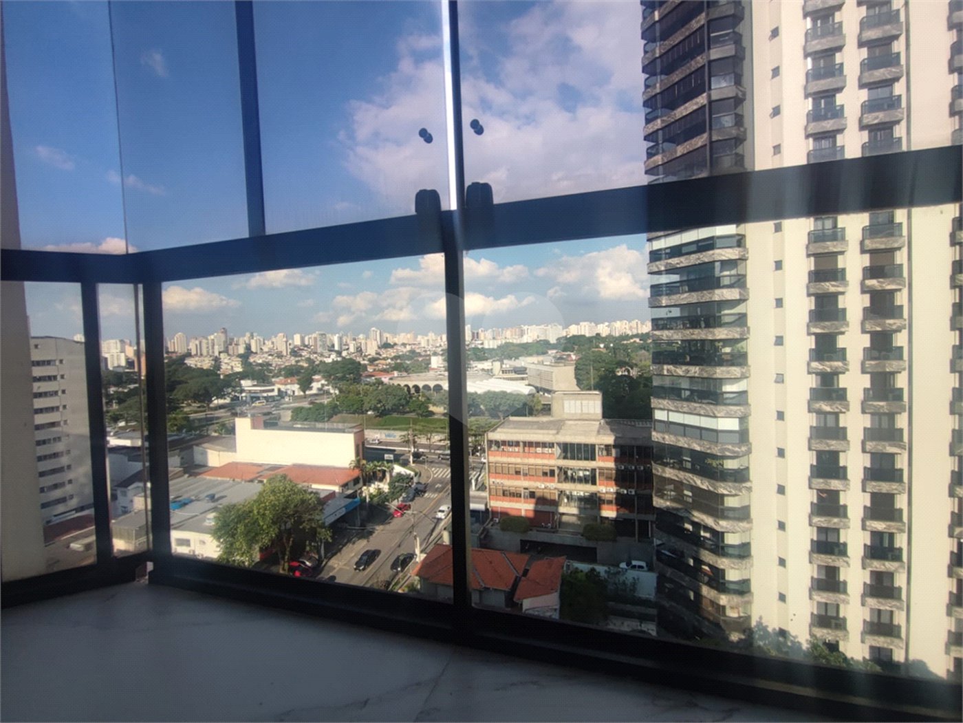 Cobertura à venda com 3 suítes em Vila Nova Conceição, São Paulo, SP