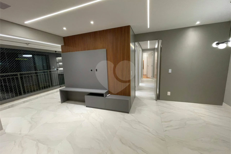 Apartamento à venda ou para alugar com 3 quartos, sendo 1 suíte, em Barra Funda, São Paulo, SP