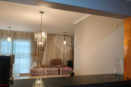 Apartamento à venda com 2 quartos, sendo 1 suíte, no Centro, São Bernardo do Campo, SP
