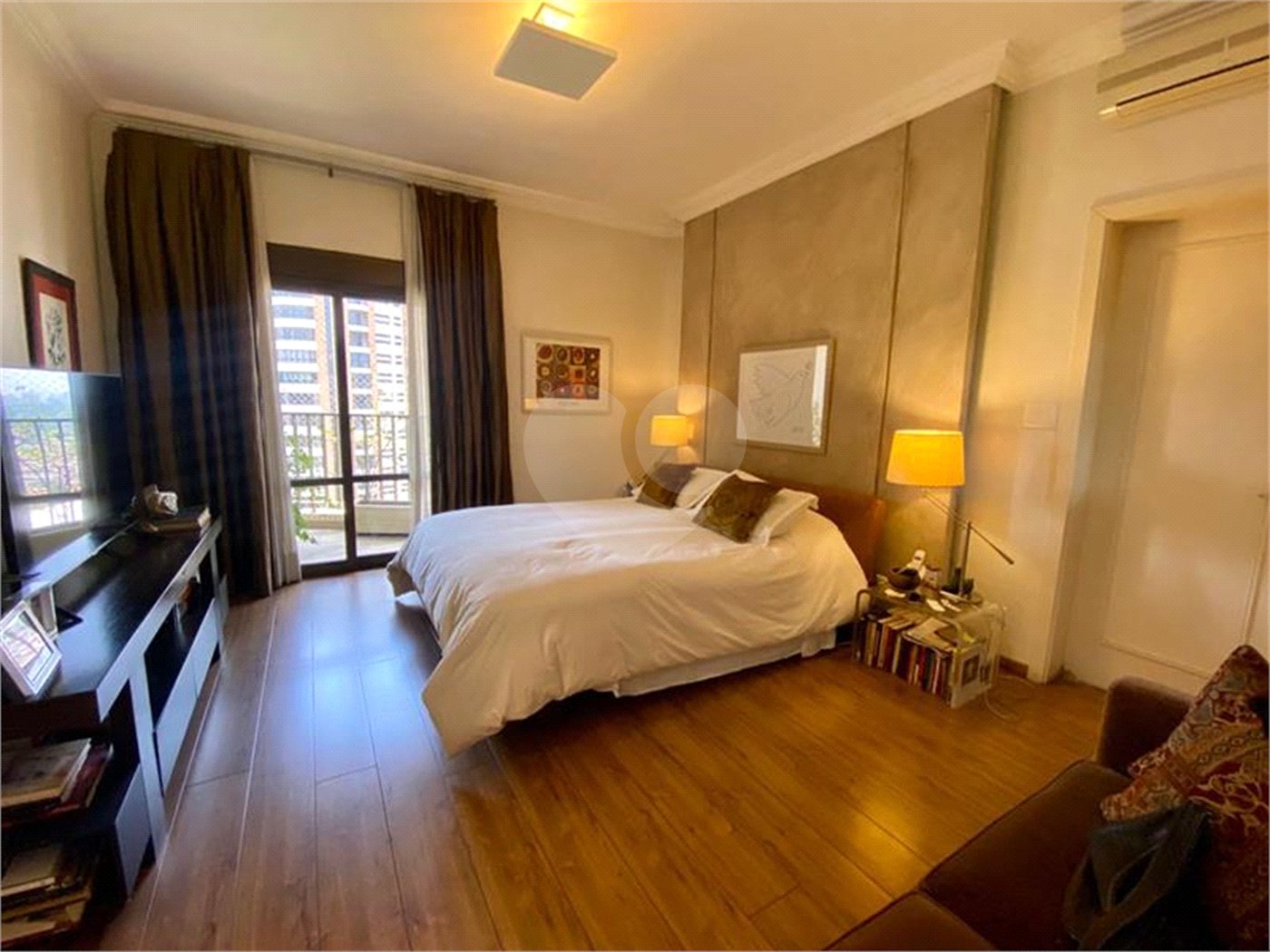 Apartamento à venda com 4 quartos, sendo 3 suítes,  em Vila Suzana, São Paulo, SP