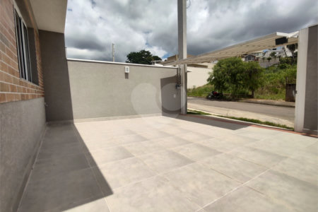 Casa Térrea à venda com 3 suítes em Jardim do Lago, Atibaia, SP