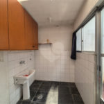 Casa à venda com 3 quartos, sendo 2 suítes, no condomínio Quintas Marajoara, São Paulo - SP