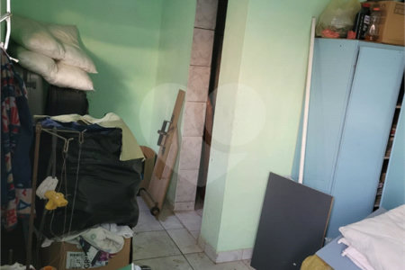 Sobrado à venda com 3 quartos em Vila Marari, São Paulo, SP
