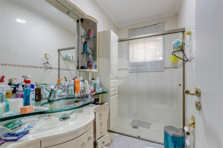 Casa à venda com 3 quartos, sendo 1 suíte, em Jardim Bélgica, São Paulo, SP