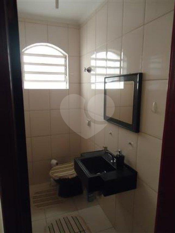Sobrado à venda com 3 quartos, sendo 1 suíte,  em Parque Edu Chaves, São Paulo, SP