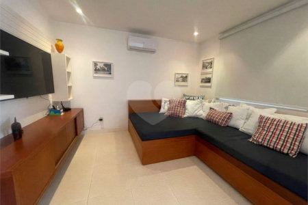 Casa em condomínio à venda com 4 quartos, sendo 2 suítes, em Geribá, Armação dos Búzios, RJ
