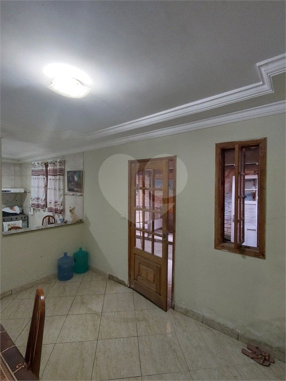 Duplex à venda com 3 quartos, sendo 1 suíte, em Santíssimo, Rio de Janeiro, RJ