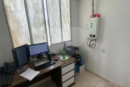 Casa à venda com 2 suítes em Cidade Kemel, São Paulo, SP